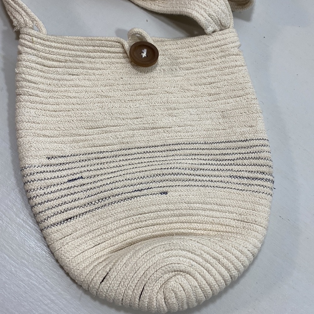 Boho tote bag, embroidered clutch and flower necklace​​​​​​​​​​​​​​​ - Picture 2 of 13